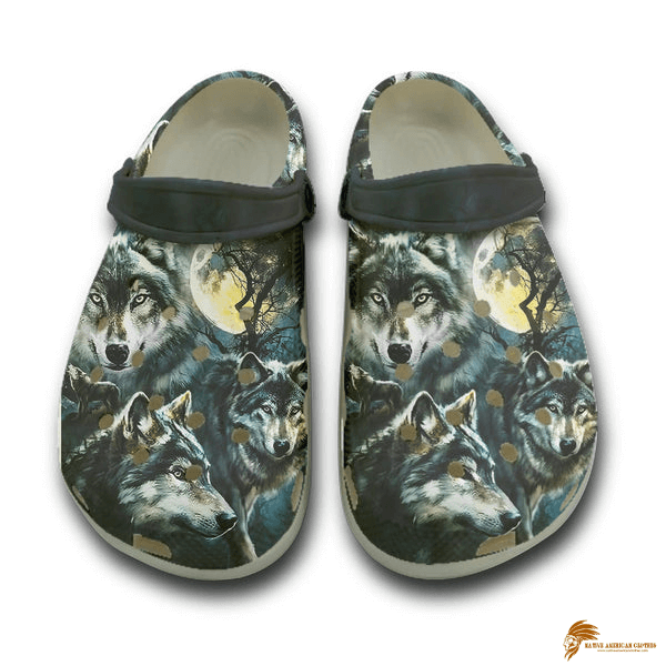 Crocs Shoes With Native American Gray Wolf Print