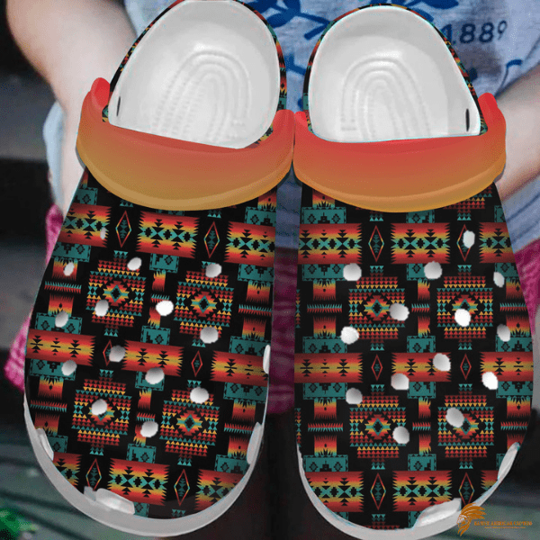 Crocs Shoes With Unique Red And Blue American Native Motifs