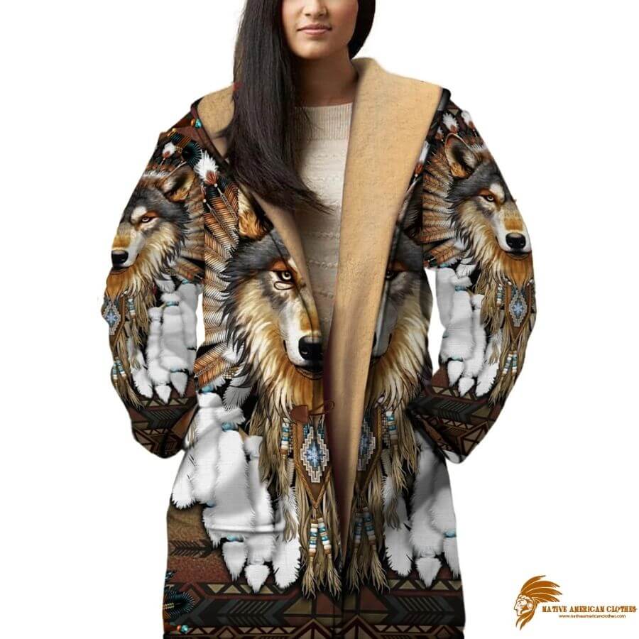 Wolf Dreamcatcher Patterned Horn Button Long Fleece Windbreaker (1)